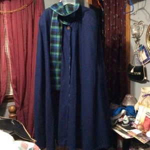 Reversible wool cape